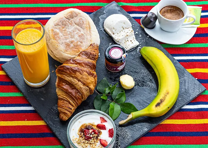 Living V * Funchal (Madeira)